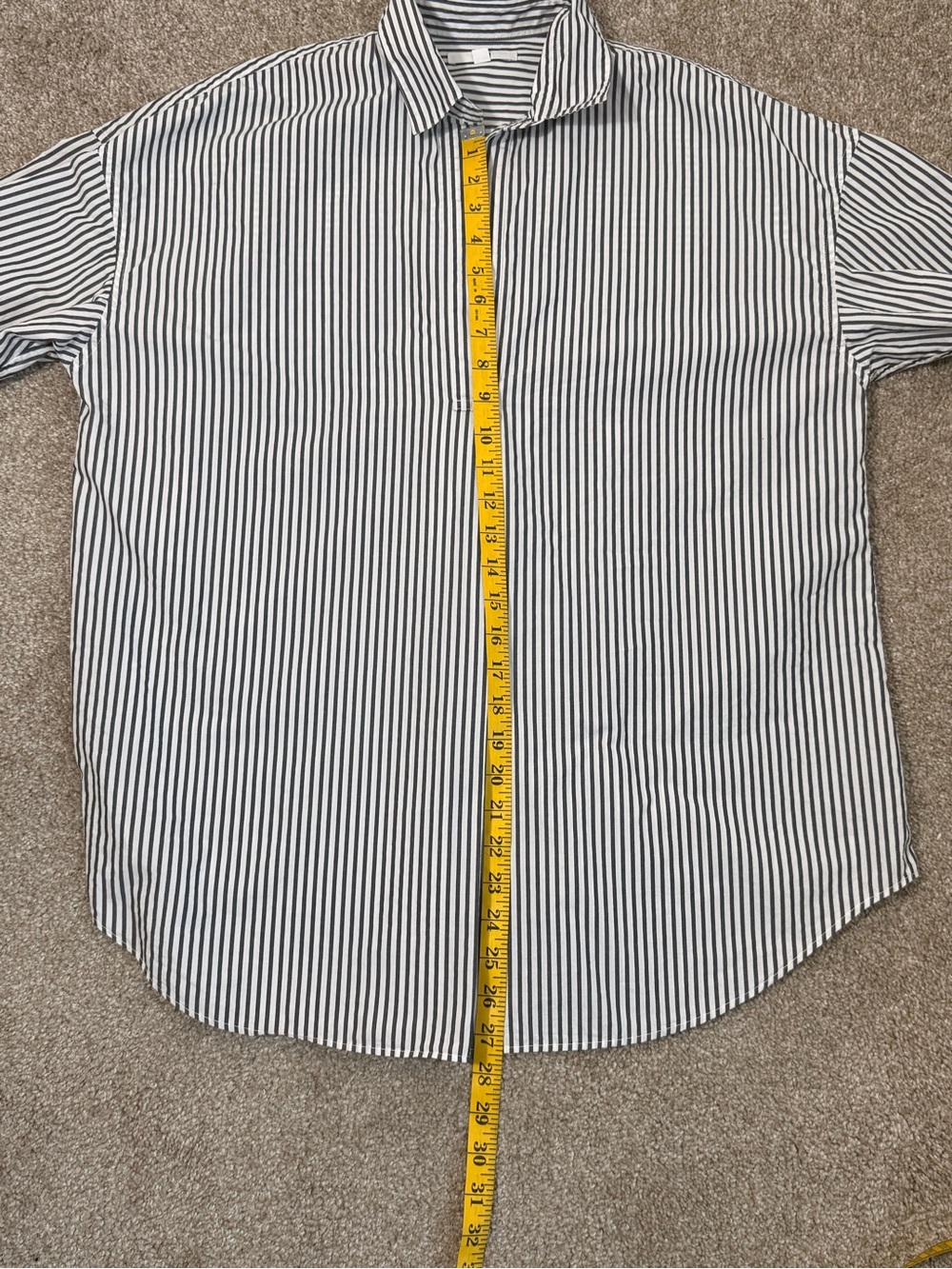 Uniqlo Striped Dark Gray and White Button-Front Shirt Women’s Size L - Picture 6 of 13